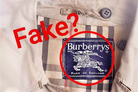 diferencia entre burberry y burberrys|burberry labels vs burberries.